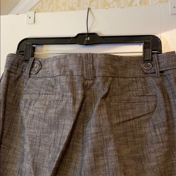 🧨SALE 3/$25‼️ 💋 Larry Levine Stretch Capris💋 - Picture 7 of 7